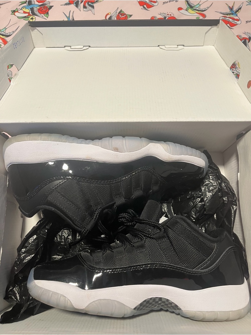 Jordan size 6 space jams